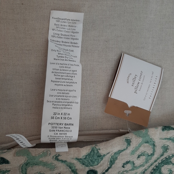 Pottery Barn Accents Pottery Barn Reilley 22 Embroidered Linen